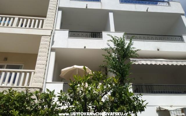 Apartments Mija – Accommodation Tucepi Kroatië