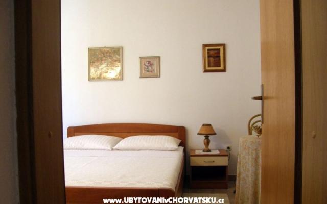 Apartments Olga  – Accommodation Tucepi Kroatië