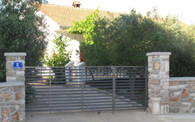 House Toma – Accommodation Island of  Ugljan Kroatië