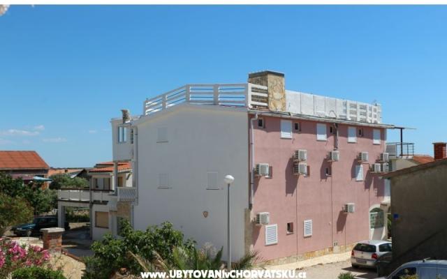 Apartments Marija i Josip – Accommodation Island of Vir Kroatië
