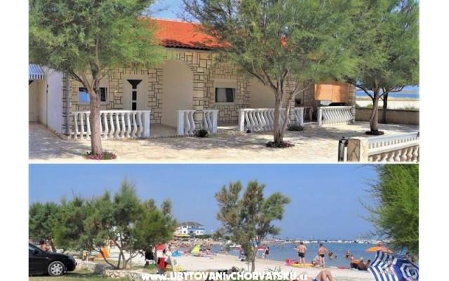 Apartments Marina 2/29 – Accommodation Island of Vir Kroatië