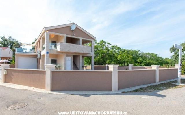 Apartments Velić – Accommodation Island of Vir Kroatië