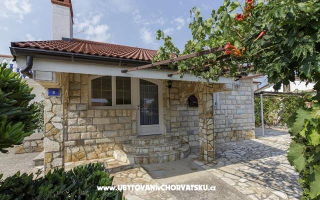 House Paul – Accommodation Island of Vir Kroatië