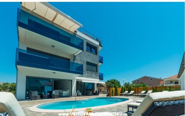 Luxury Apartment Villa Maloca – Accommodation Island of Vir Kroatië