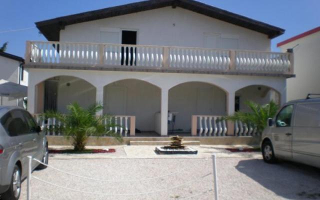Nerdzana Vestweber – Accommodation Island of Vir Kroatië