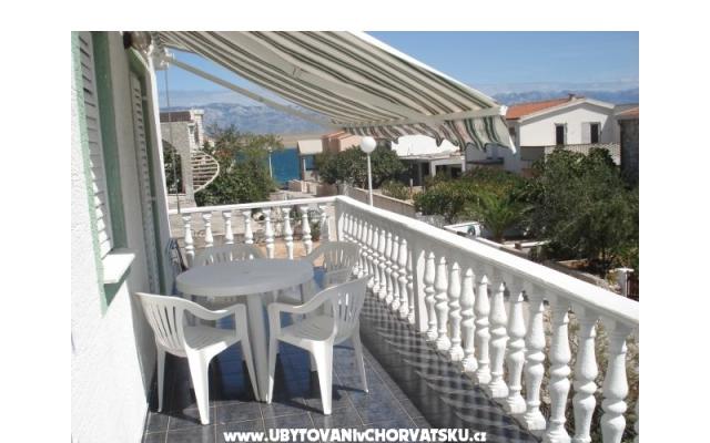 Srnec House – Accommodation Island of Vir Kroatië