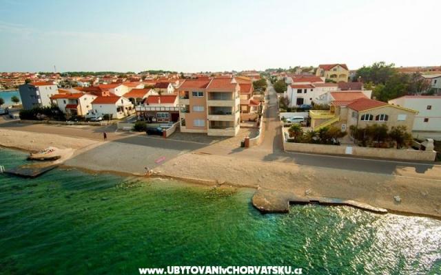 APARTMAN – Accommodation Island of Vir Kroatië