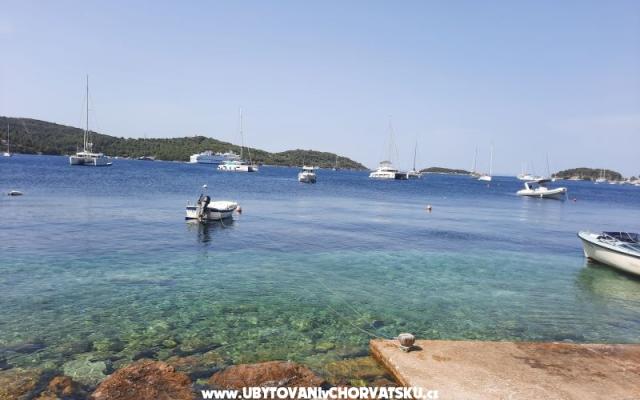 Apartment AndriNa  Vis – Accommodation Island of Vis Kroatië