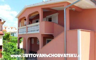 Apartments Barbič – Accommodation Vodice Kroatië