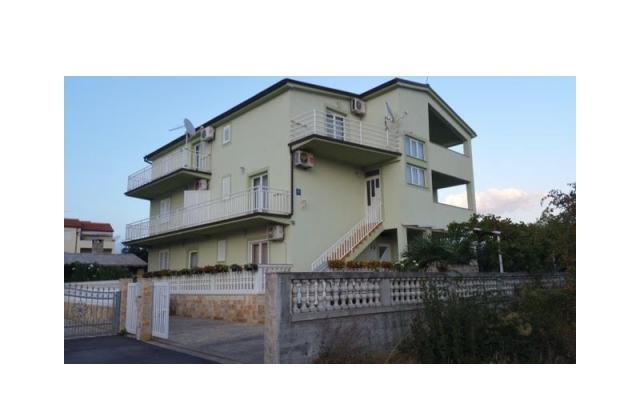 Apartment Ivan – Accommodation Vodice Kroatië