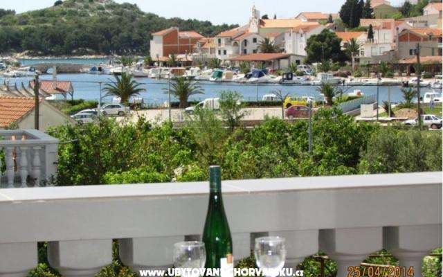Apartments Klara  – Accommodation Vodice Kroatië