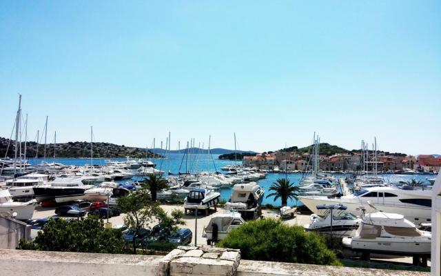 Apartments Tiho &amp; Marija – Accommodation Vodice Kroatië