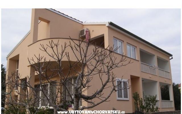 Apartments Šprljan – Accommodation Vodice Kroatië