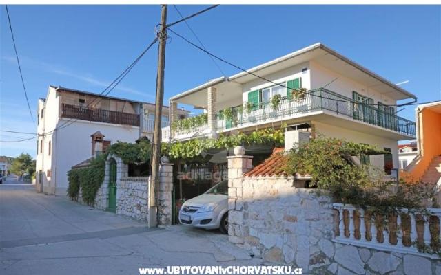 Apartment Grozdana – Accommodation Vodice Kroatië