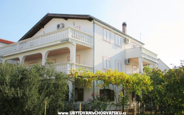 Apartments LANE – Accommodation Vodice Kroatië