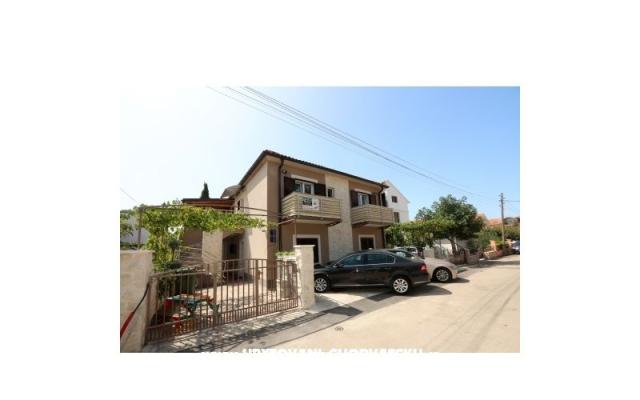 Apartments Orhideja – Accommodation Vodice Kroatië