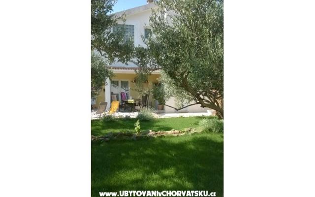 Apartments Zara – Accommodation Vodice Kroatië