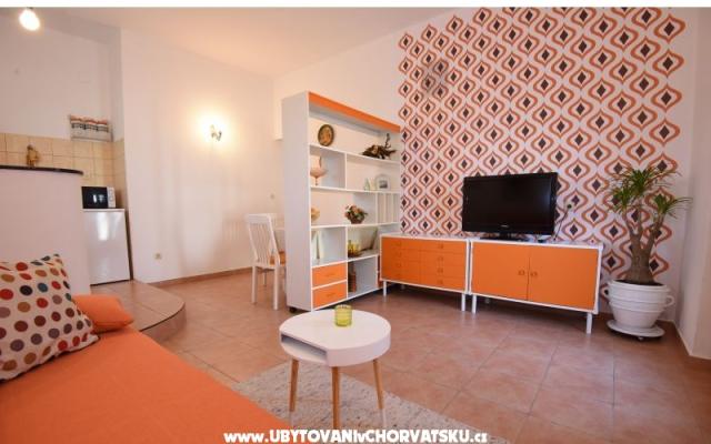Apartment near beach, Zadar, Karma – Accommodation Zadar Kroatië