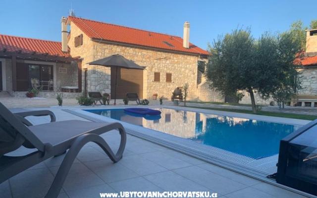 Stone House – Accommodation Zadar Kroatië