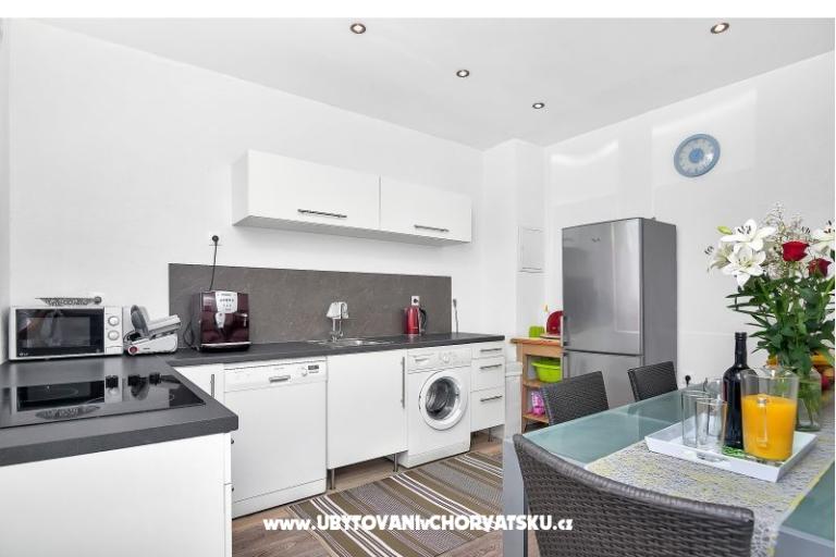 Apartments Adrian Superior – photo 14
