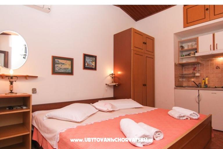 Apartments dominovic-Mladinov  – photo 13