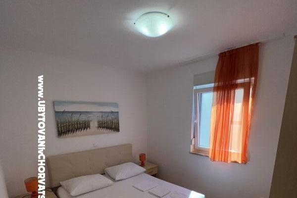 Apartments Jelena i Bojka – photo 11