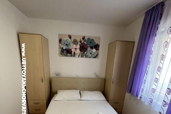 Apartments Jelena i Bojka – photo 8