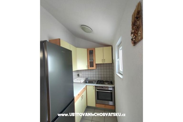 Apartments Lozić Vesna i Mladan – photo 12