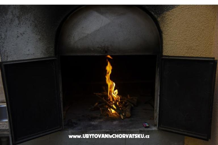 Apartments Iva – photo 18