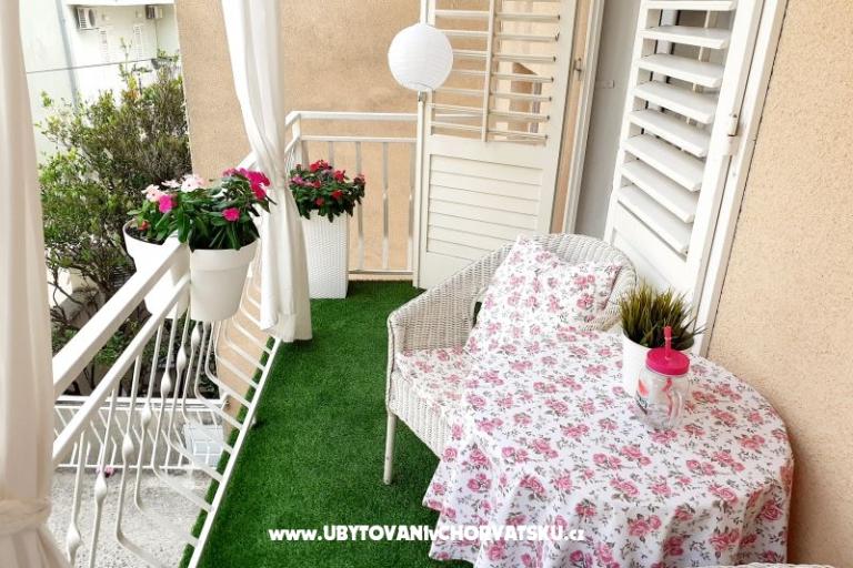 Apartments Nina – photo 12