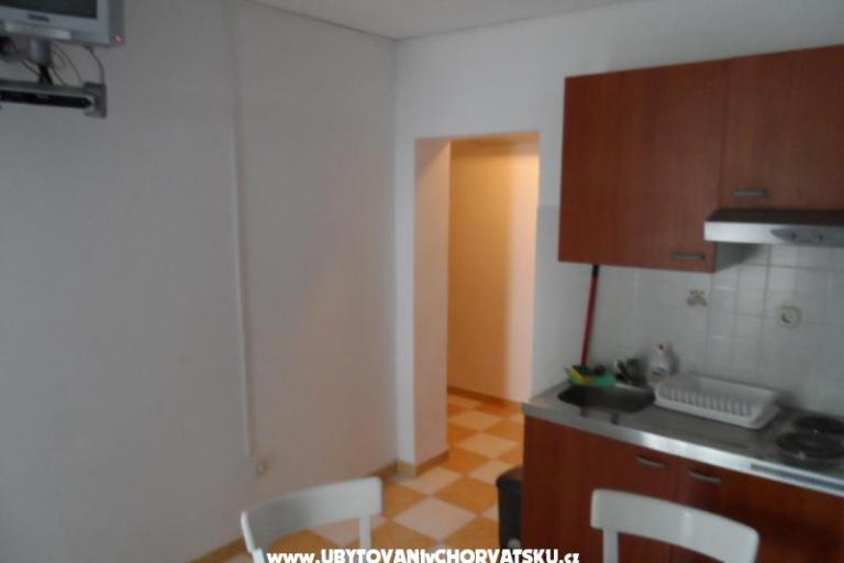 Apartments Klara – photo 13