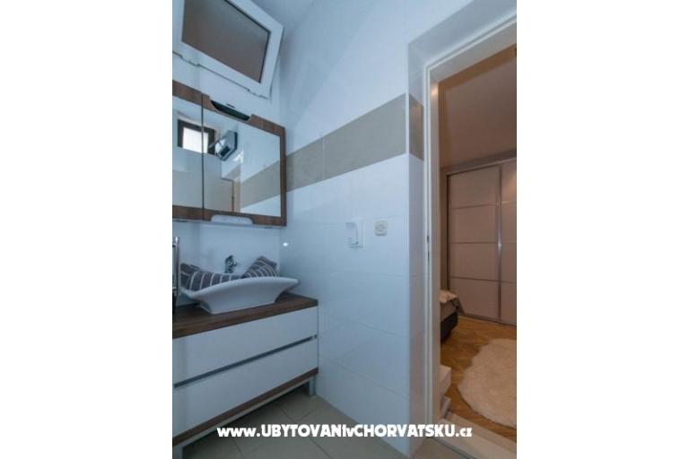 Apartments Vesa Promajna – photo 13