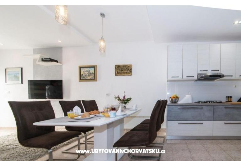 Apartments Vesa Promajna – photo 6