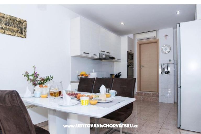 Apartments Vesa Promajna – photo 8