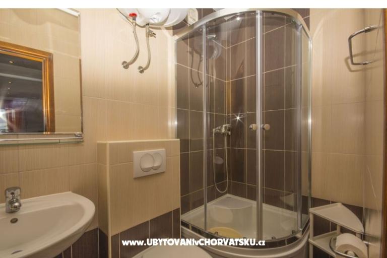 House Jurisic – photo 8