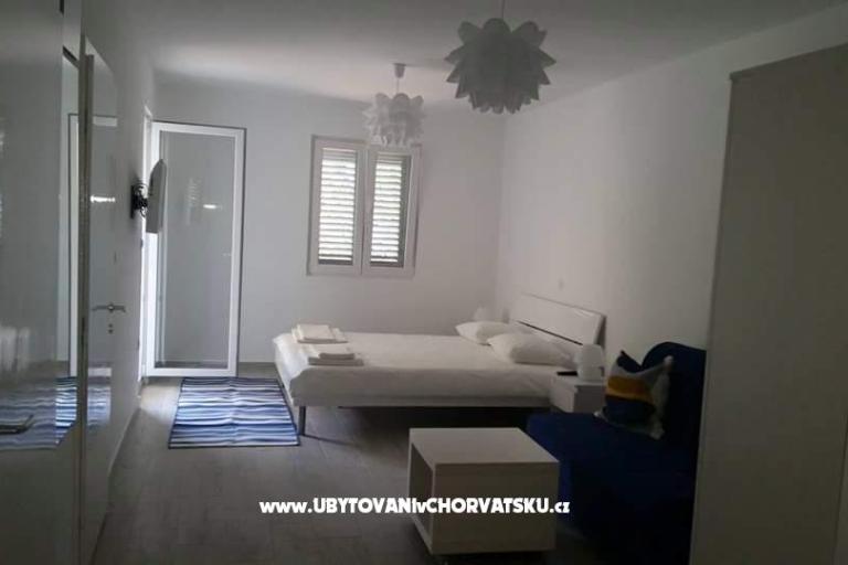 Studio Apartments Mate i Ana  – photo 2