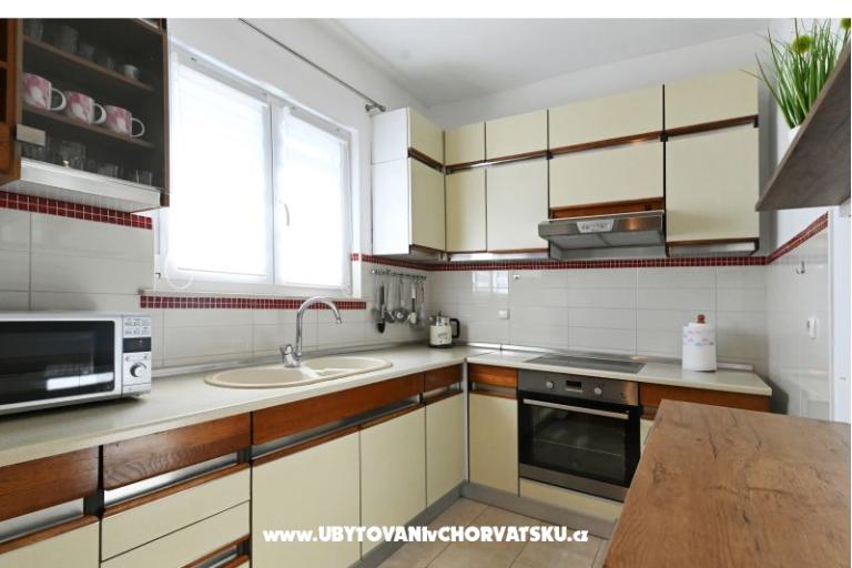 Apartments Ježina – photo 15
