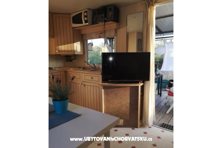Mobile House Maroon – photo 10