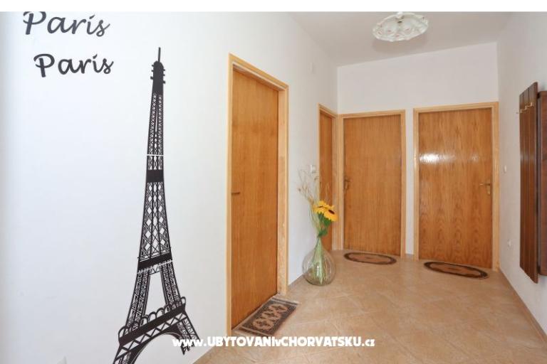 Apartments Anamarija – photo 11