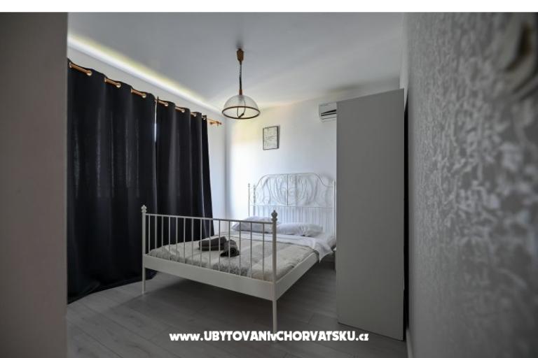 Apartments Frleta – photo 21
