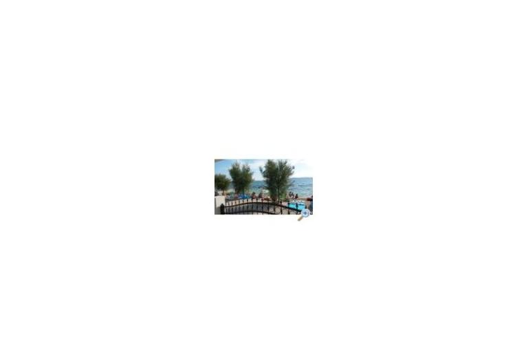 Apartments on the beach 'BRALIC' – photo 2