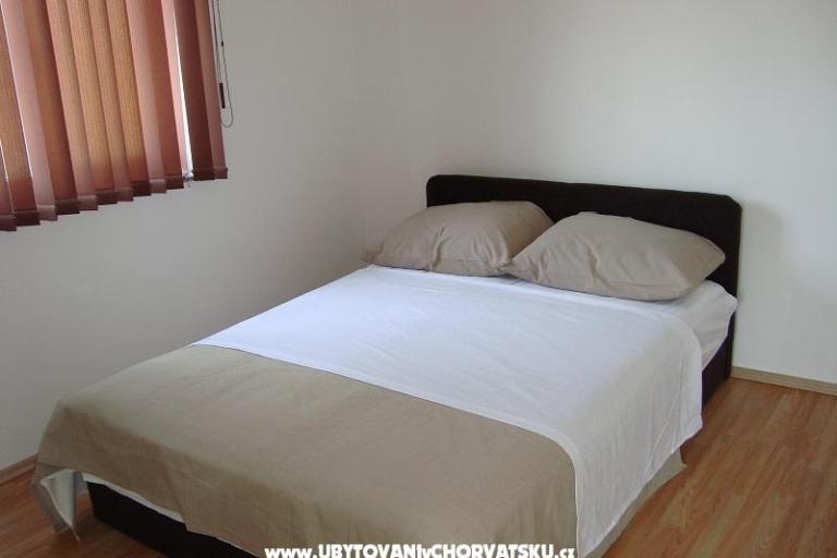 Apartments Neli – photo 13