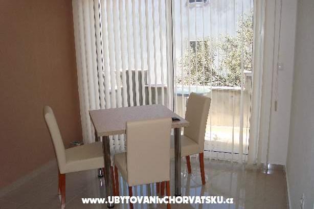 Apartments Neli – photo 17