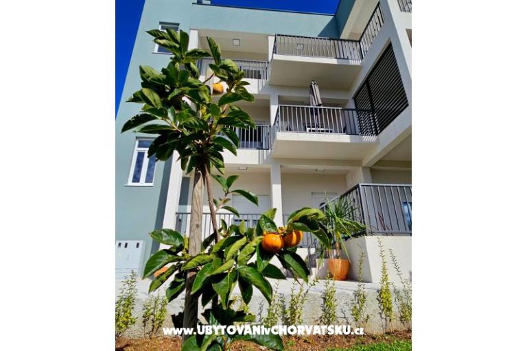 Apartments Royal Holiday  – photo 13