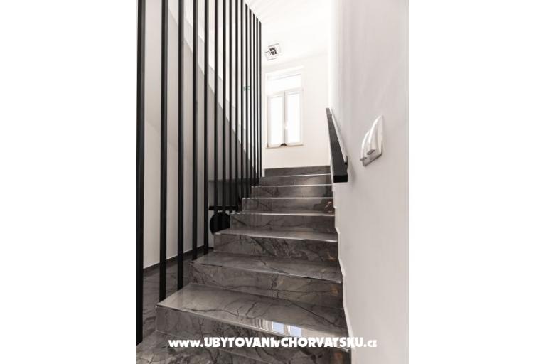 Apartments Royal Holiday  – photo 15