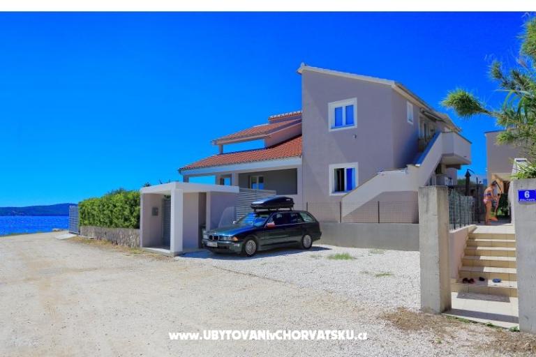 Apartments Sara i Toni – photo 2