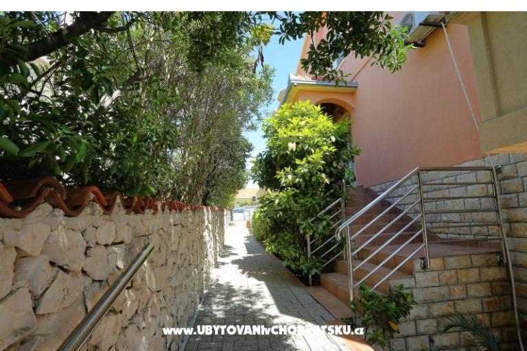 Apartments Šime – photo 6