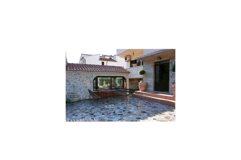 Apartments Vardić – photo 10