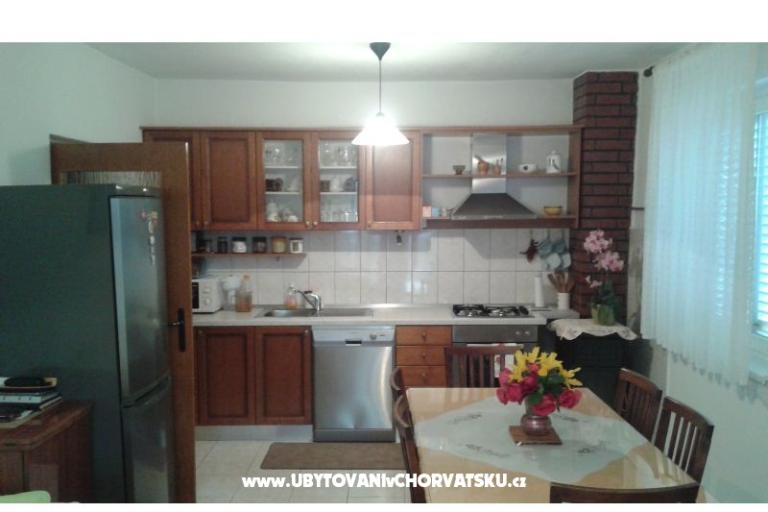 Apartments Vilma i Neven – photo 4