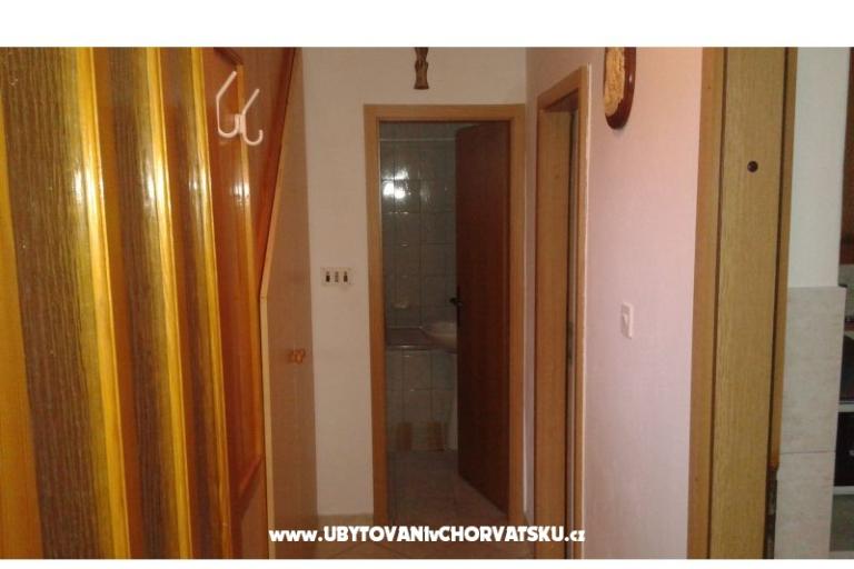 Apartments Vilma i Neven – photo 6